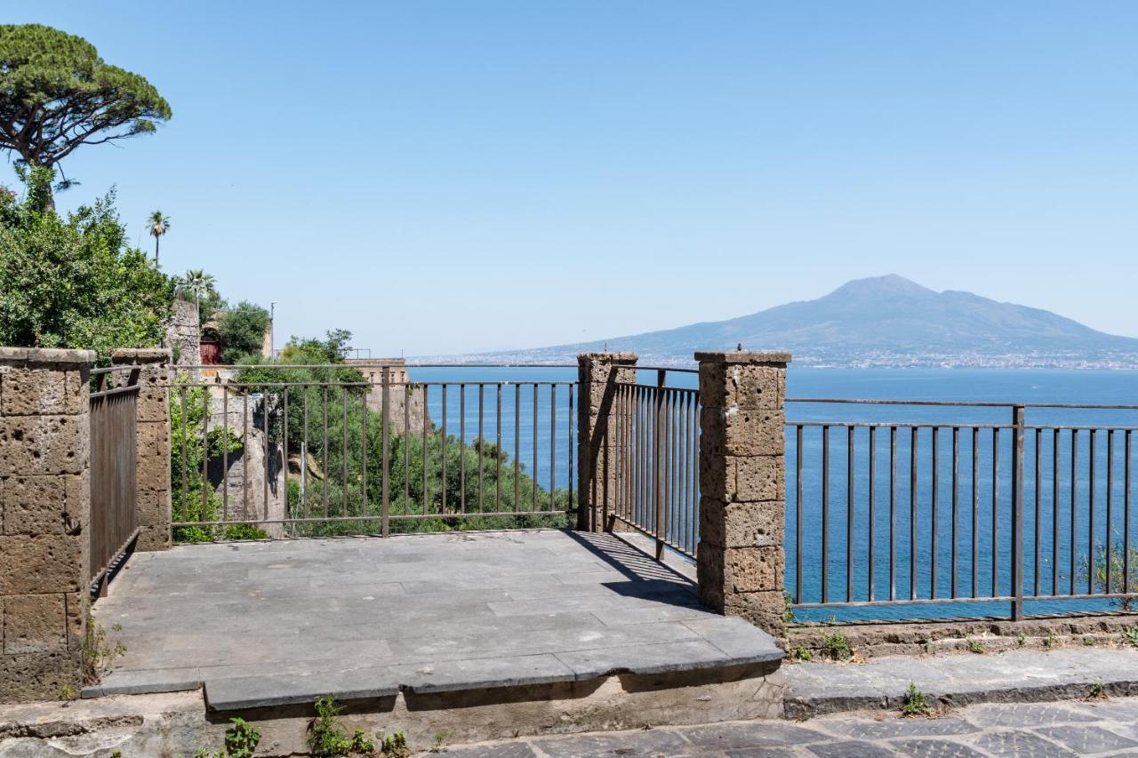 شقة Casa Resilienza Vico Equense - 5 Min Dal Mare المظهر الخارجي الصورة